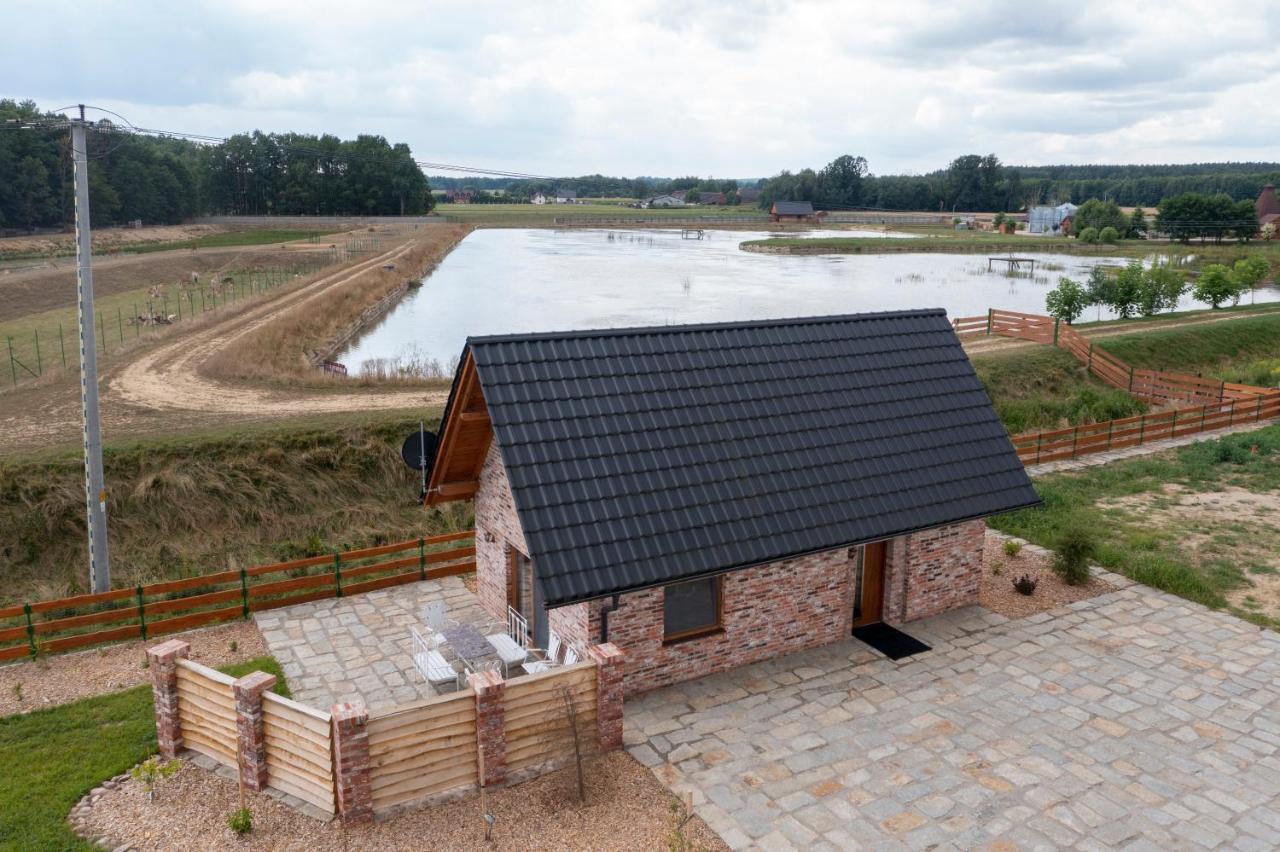Tatarska Zagroda - Agroturystyka Dolina Baryczy Noclegi - Domek Danielek Krosnice Exteriör bild